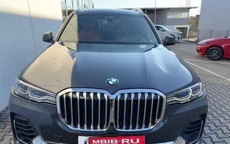 BMW X7, 2022 год, 6 490 000 рублей, 1 фотография