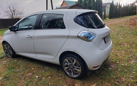 Renault ZOE I рестайлинг, 2016 год, 670 000 рублей, 8 фотография