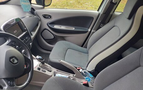 Renault ZOE I рестайлинг, 2016 год, 670 000 рублей, 7 фотография