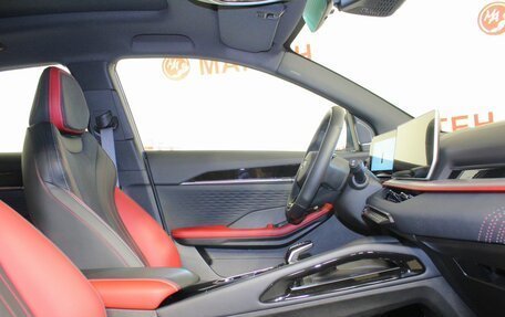 Geely Coolray I, 2024 год, 2 590 000 рублей, 10 фотография