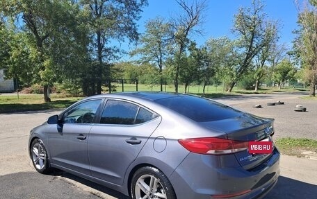 Hyundai Elantra VI рестайлинг, 2016 год, 1 750 000 рублей, 6 фотография