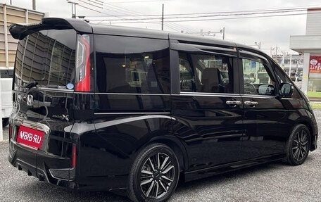 Honda Stepwgn IV, 2017 год, 1 800 035 рублей, 4 фотография