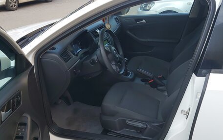 Volkswagen Jetta VI, 2014 год, 990 000 рублей, 6 фотография