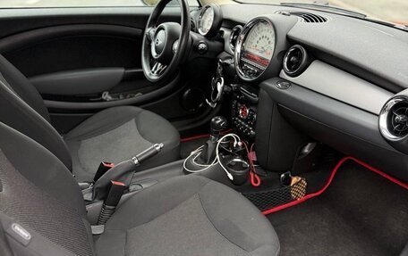 MINI Hatch, 2012 год, 1 100 000 рублей, 6 фотография