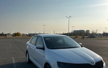 Skoda Rapid I, 2015 год, 1 000 000 рублей, 3 фотография