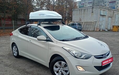 Hyundai Elantra V, 2013 год, 887 000 рублей, 1 фотография