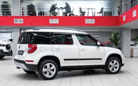Skoda Yeti I рестайлинг, 2013 год, 1 099 000 рублей, 2 фотография