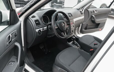 Skoda Yeti I рестайлинг, 2013 год, 1 099 000 рублей, 8 фотография