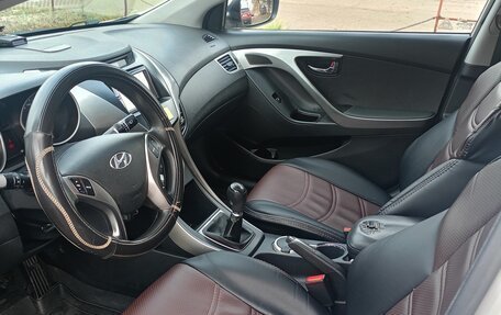 Hyundai Elantra V, 2013 год, 887 000 рублей, 7 фотография