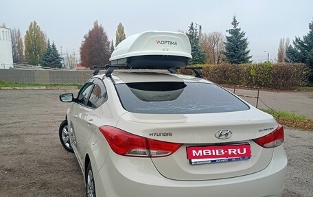 Hyundai Elantra V, 2013 год, 887 000 рублей, 3 фотография