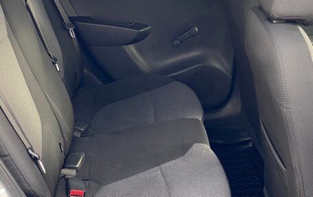 Hyundai Solaris II рестайлинг, 2013 год, 650 000 рублей, 14 фотография