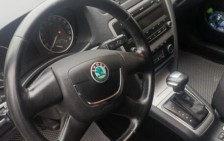 Skoda Octavia, 2012 год, 983 000 рублей, 24 фотография