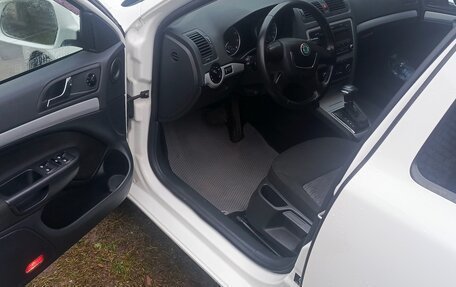 Skoda Octavia, 2012 год, 983 000 рублей, 25 фотография