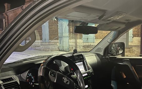 Toyota Land Cruiser Prado 150 рестайлинг 2, 2010 год, 2 800 000 рублей, 7 фотография