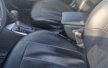 Hyundai Solaris II рестайлинг, 2011 год, 770 000 рублей, 17 фотография