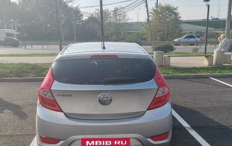 Hyundai Solaris II рестайлинг, 2011 год, 770 000 рублей, 9 фотография