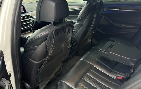 BMW 5 серия, 2018 год, 3 600 000 рублей, 15 фотография