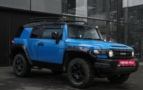 Toyota FJ Cruiser, 2007 год, 2 200 000 рублей, 3 фотография
