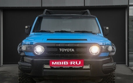 Toyota FJ Cruiser, 2007 год, 2 200 000 рублей, 2 фотография