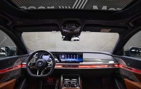 BMW 7 серия, 2025 год, 26 750 000 рублей, 9 фотография