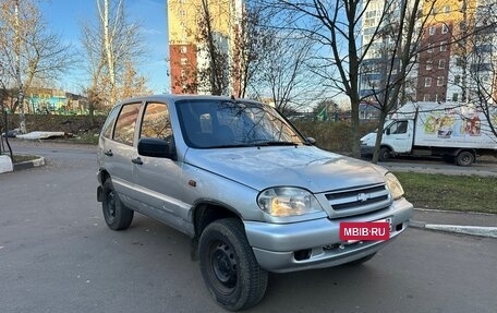 Chevrolet Niva I рестайлинг, 2005 год, 199 000 рублей, 2 фотография