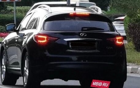 Infiniti QX70, 2014 год, 1 200 000 рублей, 2 фотография