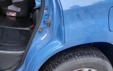 Mitsubishi Outlander III рестайлинг 3, 2002 год, 650 000 рублей, 8 фотография