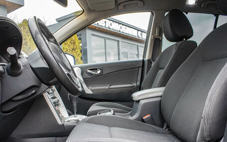 Renault Koleos I рестайлинг 2, 2008 год, 839 000 рублей, 22 фотография