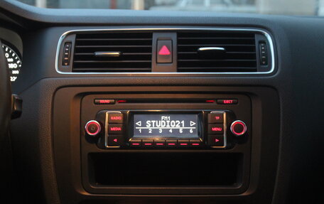 Volkswagen Jetta VI, 2012 год, 970 000 рублей, 17 фотография