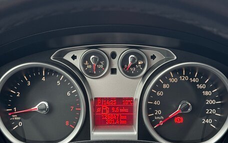 Ford Focus II рестайлинг, 2009 год, 750 000 рублей, 22 фотография