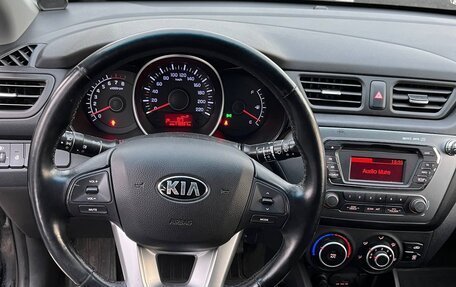 KIA Rio III рестайлинг, 2014 год, 920 000 рублей, 10 фотография