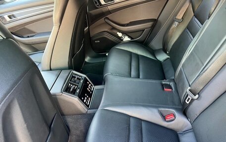 Porsche Panamera II рестайлинг, 2019 год, 8 150 000 рублей, 15 фотография