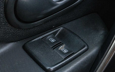 Renault Logan II, 2015 год, 649 000 рублей, 9 фотография