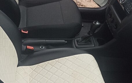 Skoda Rapid I, 2017 год, 960 000 рублей, 4 фотография