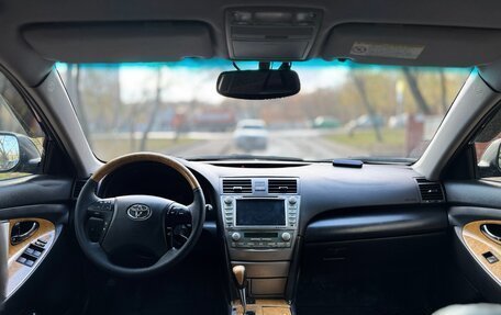 Toyota Camry, 2007 год, 900 000 рублей, 7 фотография