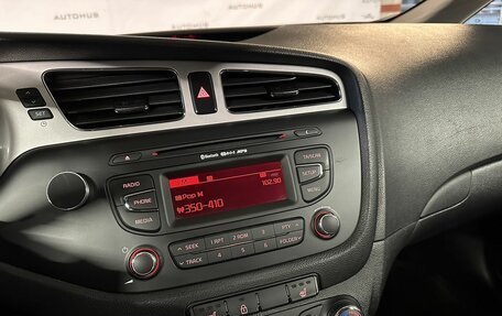 KIA cee'd III, 2015 год, 1 330 000 рублей, 16 фотография