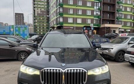BMW X7, 2021 год, 7 000 000 рублей, 1 фотография