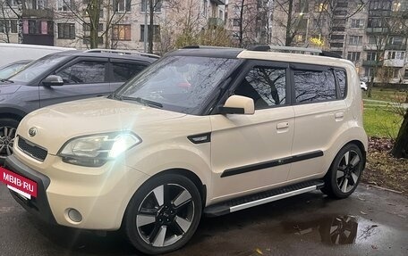 KIA Soul I рестайлинг, 2010 год, 650 000 рублей, 2 фотография