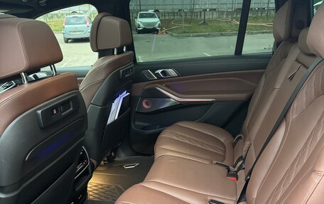 BMW X7, 2021 год, 7 000 000 рублей, 16 фотография