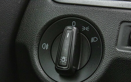 Skoda Rapid I, 2017 год, 989 000 рублей, 11 фотография