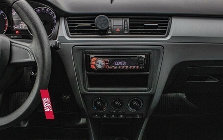 Skoda Rapid I, 2017 год, 989 000 рублей, 7 фотография