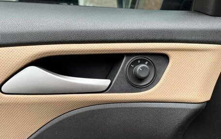 Chevrolet Monza, 2021 год, 1 240 000 рублей, 13 фотография