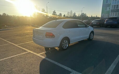 Volkswagen Polo VI (EU Market), 2015 год, 640 000 рублей, 2 фотография