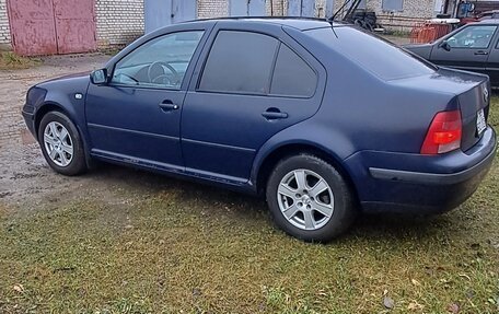 Volkswagen Bora, 2004 год, 390 000 рублей, 5 фотография