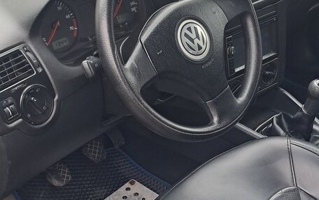 Volkswagen Bora, 2004 год, 390 000 рублей, 9 фотография