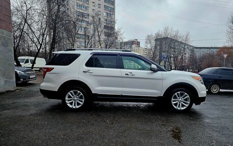 Ford Explorer VI, 2012 год, 1 800 000 рублей, 2 фотография