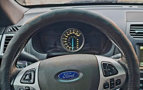 Ford Explorer VI, 2012 год, 1 800 000 рублей, 17 фотография