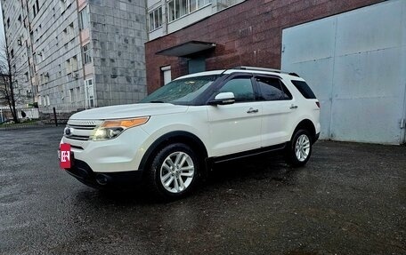 Ford Explorer VI, 2012 год, 1 800 000 рублей, 7 фотография