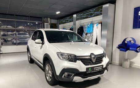 Renault Logan II, 2020 год, 1 175 000 рублей, 2 фотография