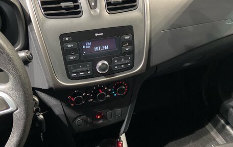 Renault Logan II, 2020 год, 1 175 000 рублей, 21 фотография